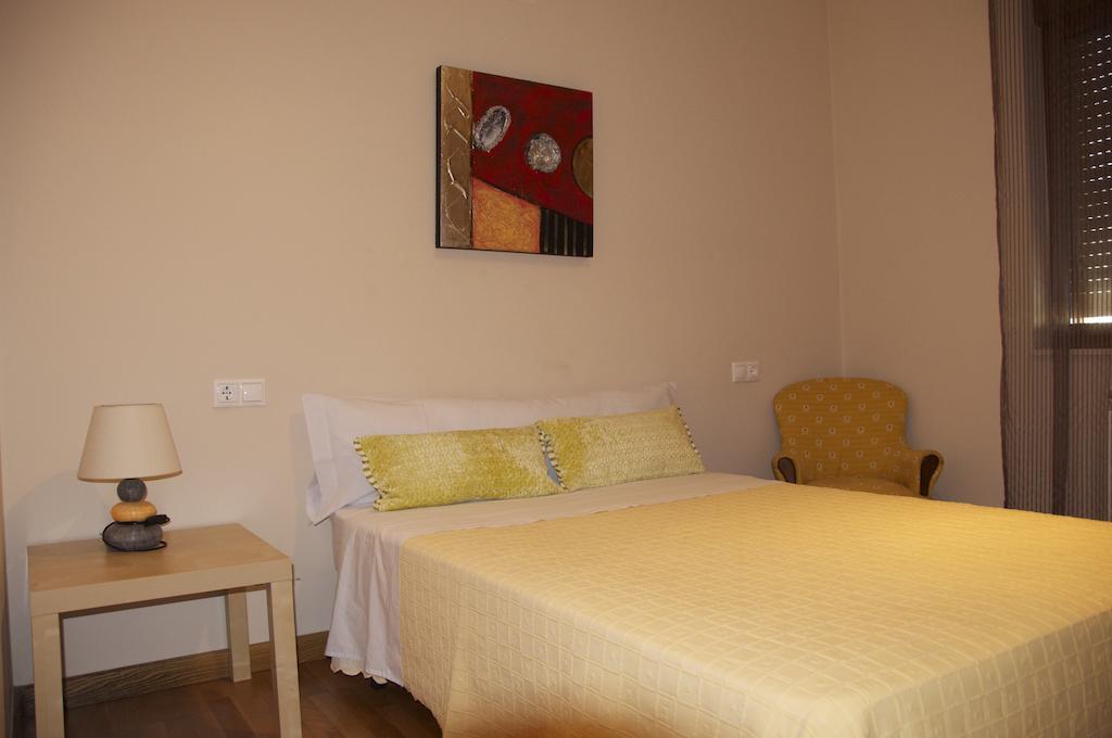 Pension Blasones Sarria Room photo