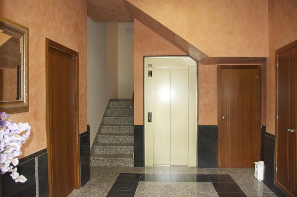 Pension Blasones Sarria Exterior photo